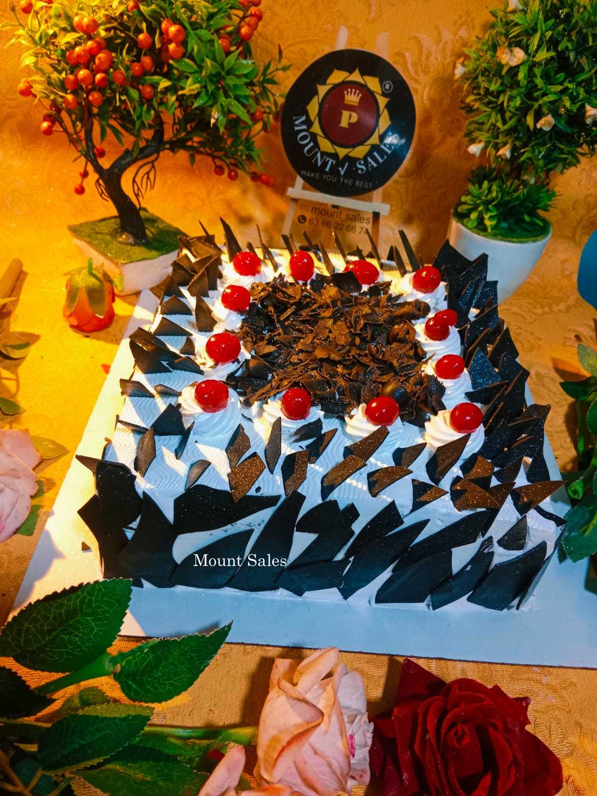 Premium RED N White Velvet Cake